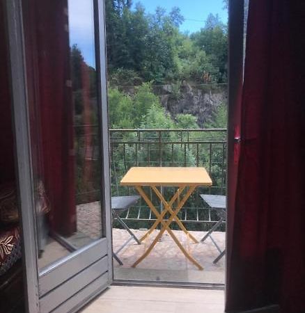 Maison Avec Vue Panoramique A 5Mn De Saint Remi Sur Durolles . La Monnerie-le Montel Экстерьер фото